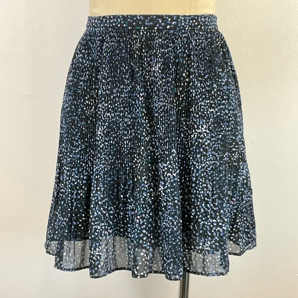 Banana Republic Navy Polka Dot Plisse Mini Skirt Lined Size 4